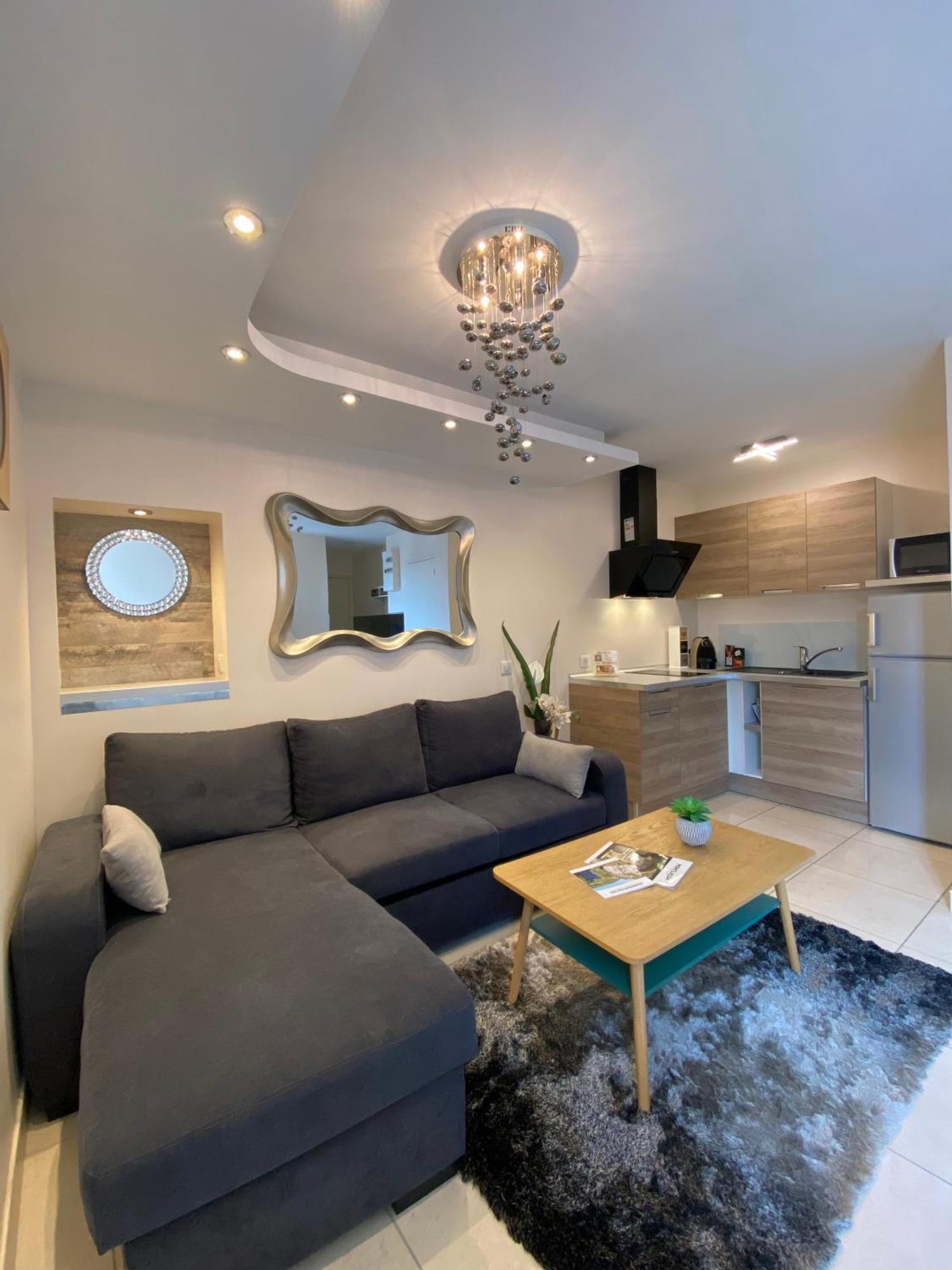 Residence Deschamps มงต์ลูซง ภายนอก รูปภาพ